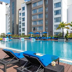 Novotel Max Birmanie