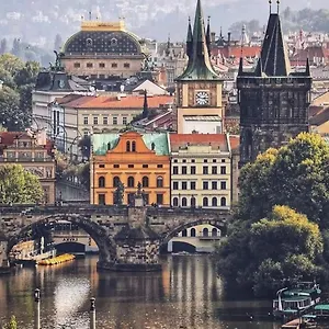 Otel Karlin Prag